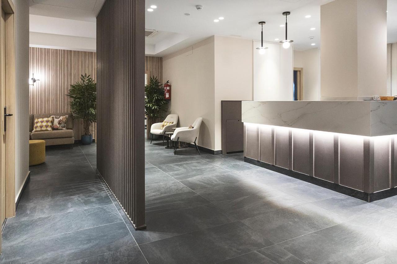 Hotel El Aguila Утебо Экстерьер фото