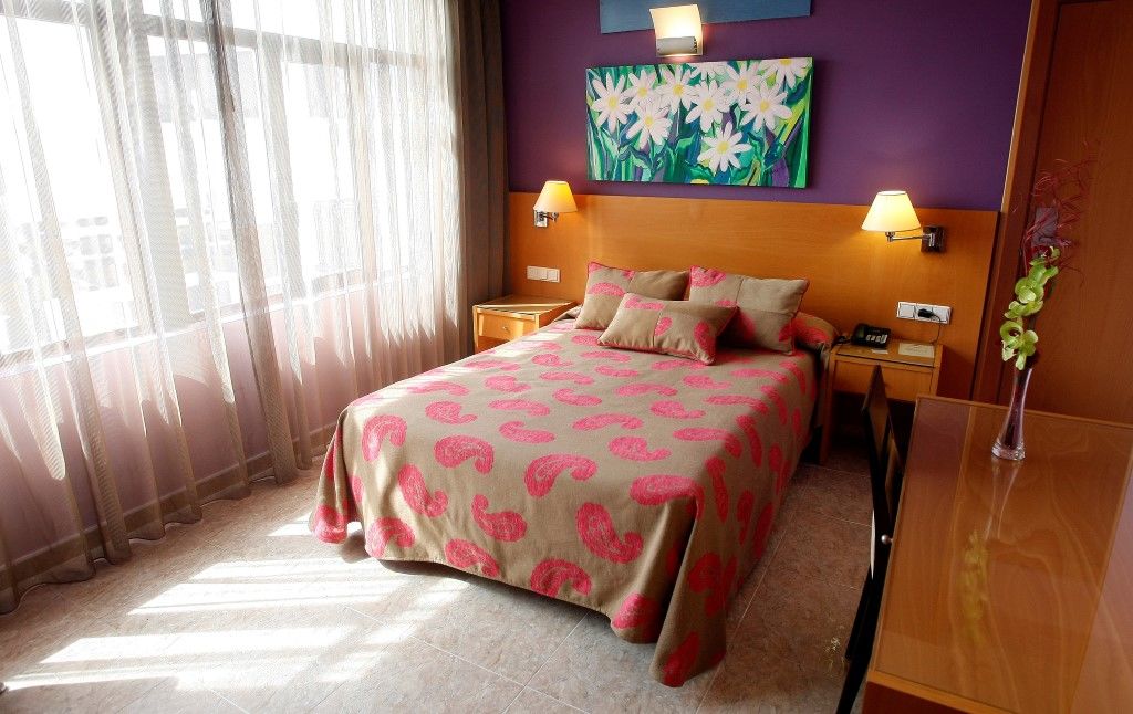 Hotel El Aguila Утебо Экстерьер фото